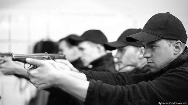 При задержании подростков в Броварах полицейские открыли стрельбу