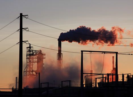 Нефть «зависла» у психологической отметки