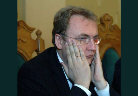 Львівські депутати заклали початок відставці Садового