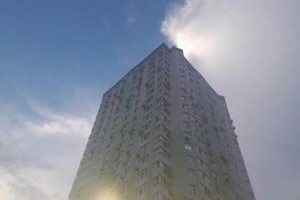 В Киеве трехлетний мальчик выпал из окна 15-го этажа - СМИ