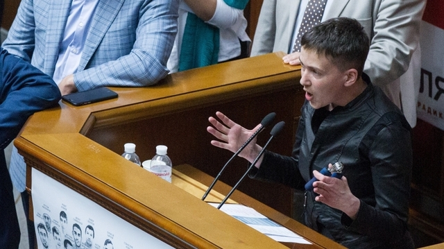 Надежда Савченко своим первым же законопроектом остановила судебную реформу в Украине