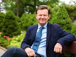 БОРОВИК РОЗПОВІВ ПРО СВОЮ СЕКСУАЛЬНУ ОРІЄНТАЦІЮ