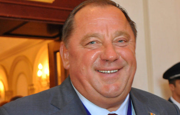 Екс-ректор Мельник через суд поновлюється на посаді