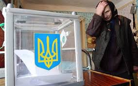 На 206 окрузі збирають дані виборців