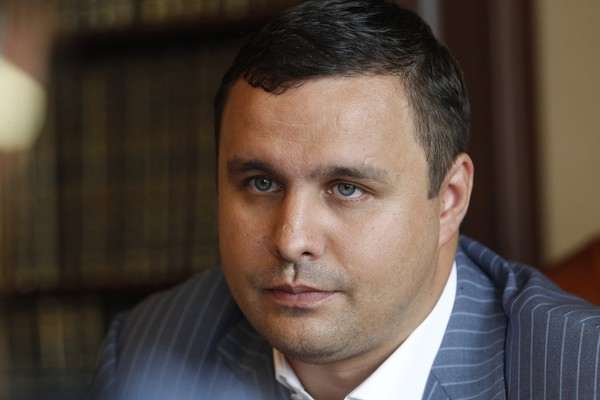 Максим Микитась получил орден за заслуги перед Россией: «Укрбуд» отмалчивается