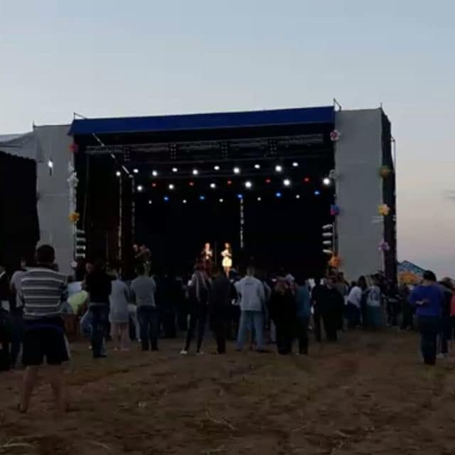 "Вот это движ!": в сети показали "многочисленный" фестиваль "Барабулька" в Крыму