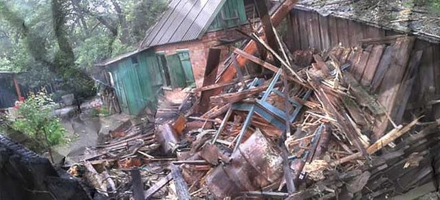 Снаряд бойовиків “ДНР” вбив літню жінку на Донеччині