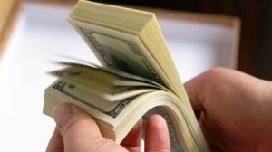 З усіх українців збиратимуть податок за приховані заощадження