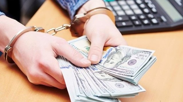 В Луганской области организаторы «конвертационного центра» оштрафованы на 250 000 гривен