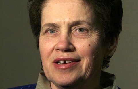 Людмила Янукович торгує в окупованому Севастополі забороненими делікатесами