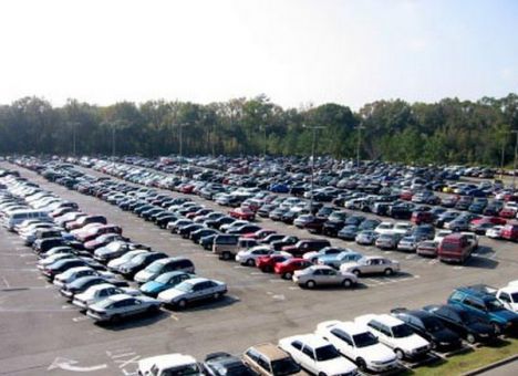 Спикер Рады подписал закон о снижении ставок акциза на б/у автомобили из ЕС