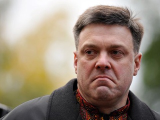 Новый скандал на Никольской слободке: Тягнибок получил квартиру от Микитася в Солнечной Ривьере