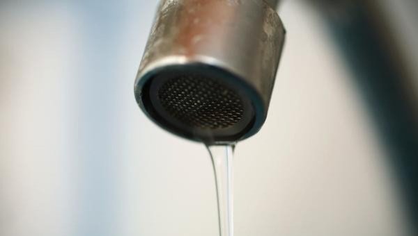 Очередной скачок тарифов. Кому выгодно делать нас нищими?