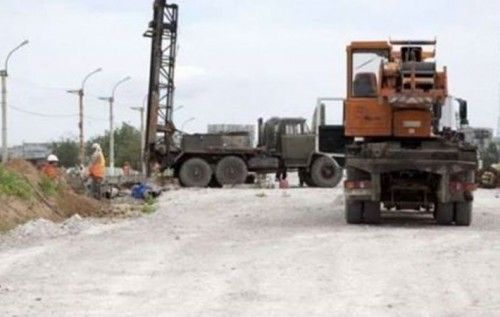 "Регіоналам" закон не писаний, або Хто будує міст в Луганську