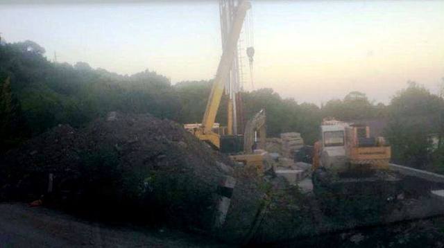 После обращения к Путину из-за преград к пляжу крымчане получили шестиметровый забор