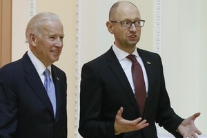 Яценюка пригласили в США на встречу с Байденом