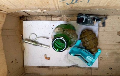 У Києві у картонній коробці на тролейбусній зупинці знайшли гранату