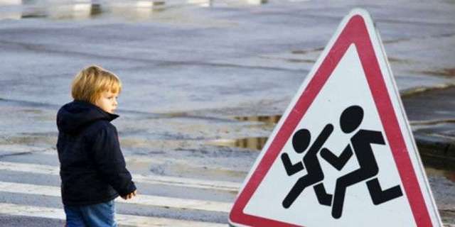 На Прикарпатье из-за пьяного водителя пострадали трое детей