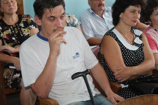 В Одессе депутат от партии Ляшко ходит на заседания в футболке Партии Регионов