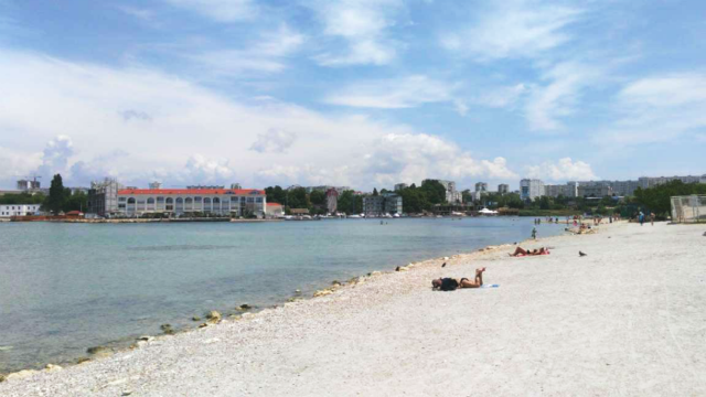 Пользователи соцсетей высмеяли новый «удар в спину» курортному сезону в Крыму