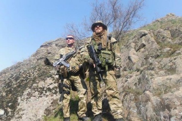 БОЙЦЫ РАССКАЗАЛИ, КАК ЗАРЕЗАЛИ В ШИРОКИНО 12 БОРЗЫХ “БУРЯТОВ”