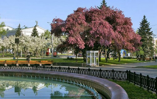 Донецк 10 лет назад. Тогда это была мирная Украина