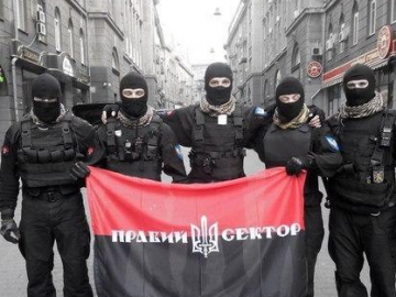 Скандальный крестный ход на Киев: "Правый сектор" пригрозил реакцией