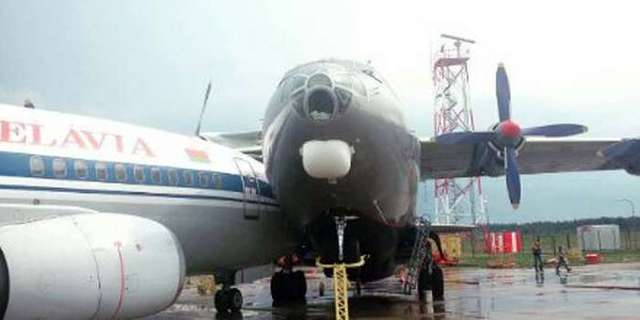 В аэропорту Минска столкнулись два самолета (ВИДЕО)