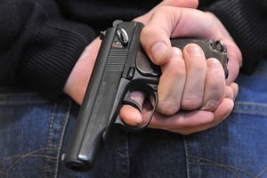 В Броварах вооруженные бандиты отжали Audi