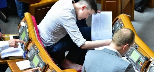 Оказалась наша Надя не бойцом