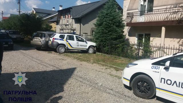 Івано-Франківськ: на великій швидкості п’яний поліцейський вчинив кілька ДТП