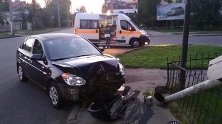 У Черкасах нетверезий поліцейський скоїв ДТП