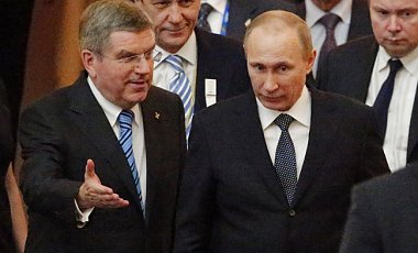 Bild назвал президента МОК Томаса Баха "пуделем Путина"