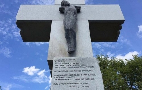 На радость Кремлю. Решение польского Сейма открыло ящик Пандоры