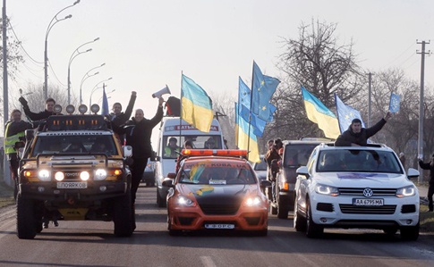 "Справа Автомайдану" буксує: прокуратура не може знайти водіїв, що їздили до Межигір’я
