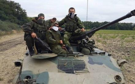 Под Талаковкой обнаружены «заблудившиеся» российские десантники с бронетехникой