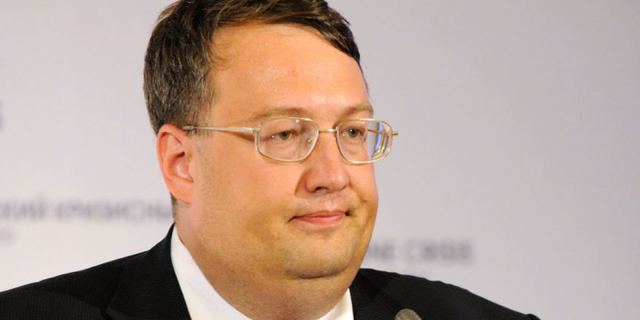 Нардеп Геращенко посоветовал Савченко «воздержаться от участия в украинской политике»