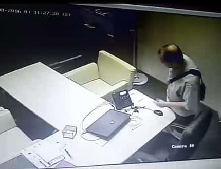 Только вышел из тюрьмы: в киевском банке задержали вора