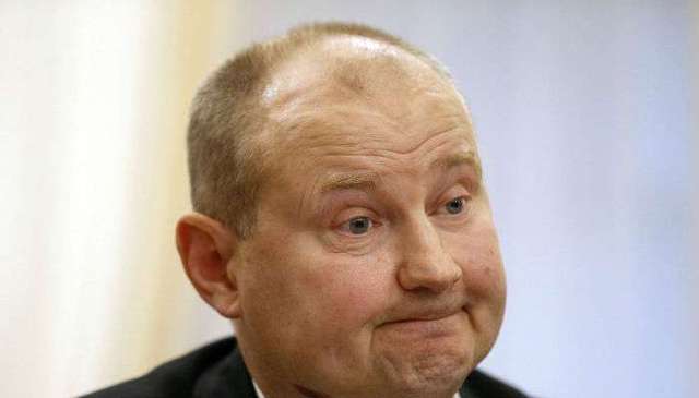 Профильный комитет Рады начнет рассматривать представление в отношении Чауса