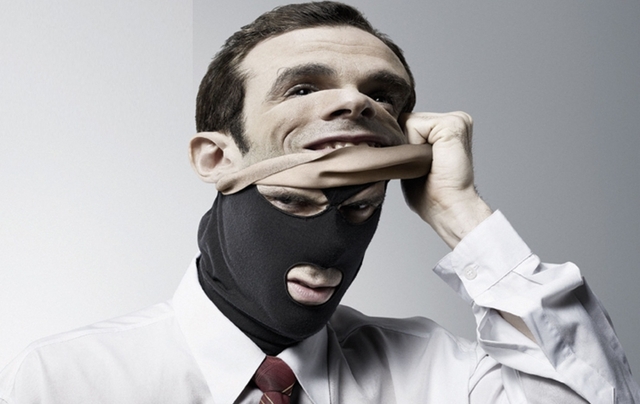 Под Киевом ищут мошенника, отобравшего у пенсионерок 100 тысяч гривен