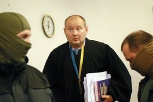 Сытник: если Чаус решит сбежать за границу, мы ничего не сможем сделать