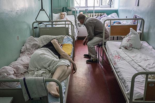 Хоспис в Украине: смерть при жизни