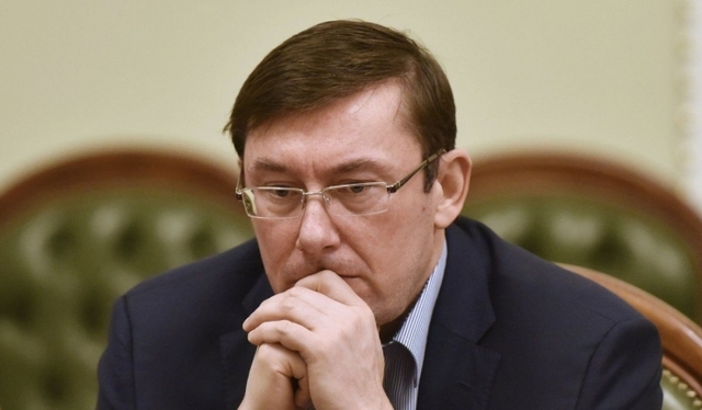 Емоційність Луценка може коштувати йому крісла в ГПУ