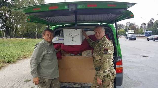 На Запорожье пророссийская банда избила священника и волонтеров АТО