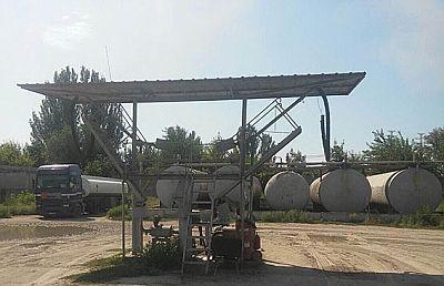 Контрабандисты организовали нелегальную нефтебазу под «крышей» таможни