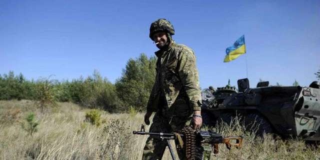 Против украинских военных террористы использовали зажигательные мины - Гай (ФОТО)