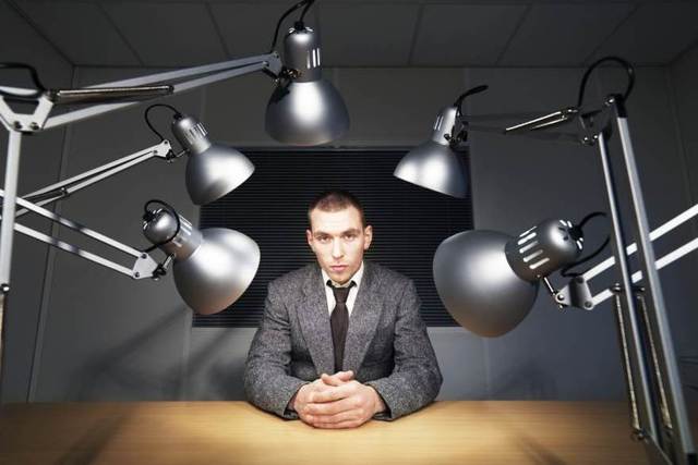 Что делать, если предпринимателя вызывают на допрос: несколько базовых советов