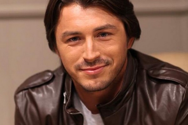 Притула призвал власть перестать "играться"