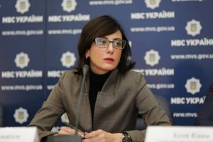Голова Нацполіції Хатія Деканоідзе їде на Тернопільщину шукати винних у вбивстві поліцейських