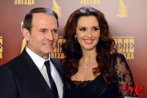 Дружина Медведчука шокувала сукнею, вартість якої еквівалентна 20-річній зарплаті українця